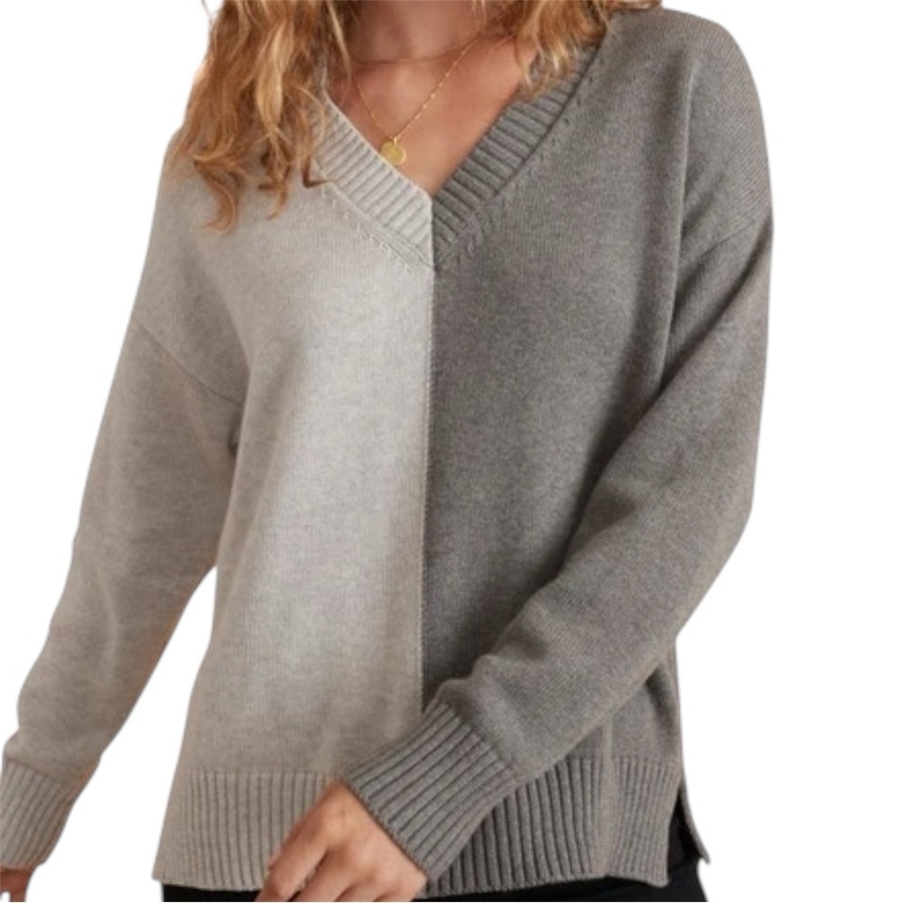 MARINE LAYER Gisel Oversize Contrast Panel Cotton Blend V-Neck Sweater Grey S